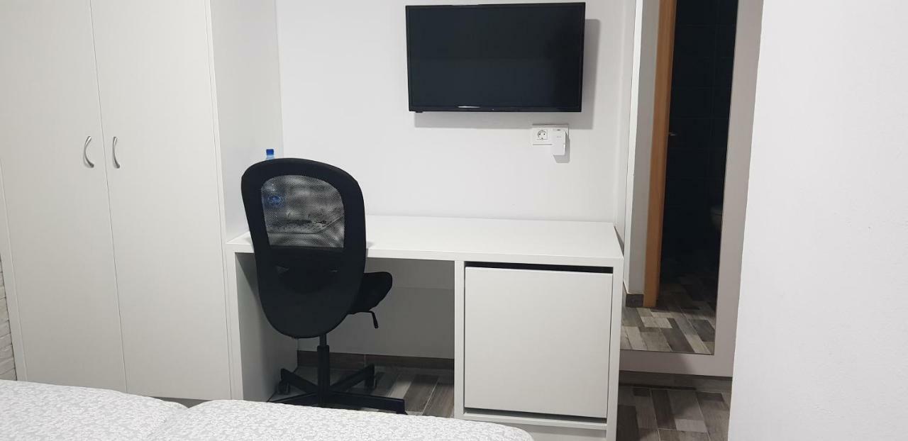 Apartamento Muelle Pozo Izquierdo Exterior foto